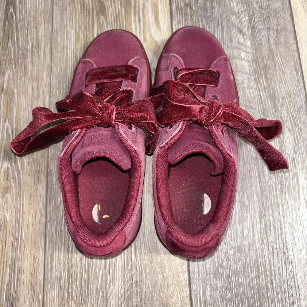 Puma Suede Classic Velvet Toe Burgundy Gold Sneakers 366209-01 Youth Size 4.5C